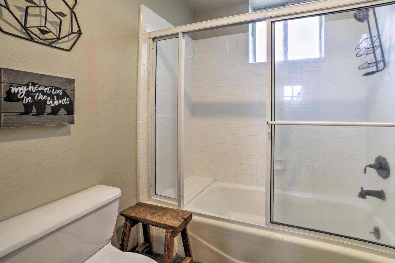 Mammoth Lakes Vacation Rental With Community Hot Tub Bagian luar foto